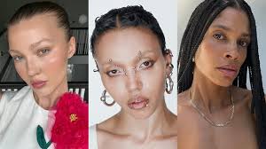 Ghost lashes are having a moment and they might be this summer's practical  beauty trend. 👻✨ The barely-there lash look is sweeping red carpets,  runways, and social feeds. From Lorde to Sofia