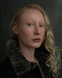 Feel like I'm still hibernating and waiting for this year to  start...probably because it's chilly outside and I am low