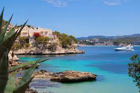 Staying in majorca with friends. Where To Stay In Mallorca Best Towns Hotels With Map Photos Touropia