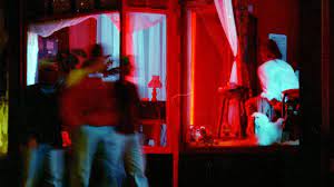 Maria zit achteraan in de straat in het voorlaatste huis.nummer 200 meest rechter raam.zat vroeger ook nog in luik vertelde ze. Seraing Les Prostituees Se Rebellent Contre La Proprietaire Edition Digitale De Liege
