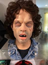 Lost boys Micheal bust 1:1 rare horror with stand McNeil