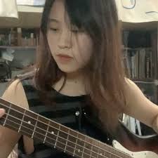 Queen-another one bites the dust贝斯翻弹发疯版_哔哩哔哩_bilibili