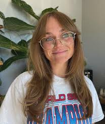 precious little layered look with a curtain bang #charlottehairstylist  #charlottehair #charlottehaircuts #charlottehairsalon #longlayers  #curtainbang