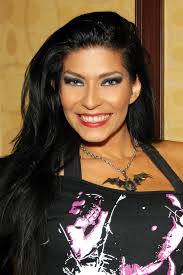Shelly Martinez - Wikipedia