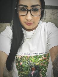 Quién es la persona que te acompañaría por un Espiral de canela glaseado y  un cafecito sin dudarlo? ¡Etiquétala!