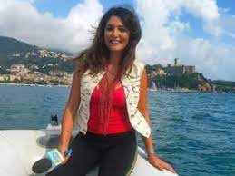 Un blackout totale negli studi rai di via teulada, che questo pomeriggio ha impedito a lorella. La Vita In Diretta Il Volto Storico Barbara Di Palma Lascia Novita Per Lei