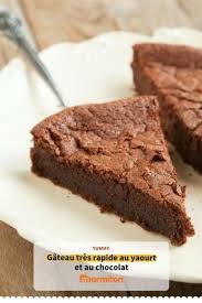 Gateau Tres Rapide Au Yaourt Et Au Chocolat Recette Gateau Chocolat Facile Recette Gateau Chocolat Gateau Chocolat