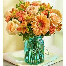 Maybe you would like to learn more about one of these? Says Vivian Chang Florist At 1 800 Flowers Conroy S In Los Angeles Of Her Creation I Wanted To Flower Delivery Flower Bouquet Delivery Flower Arrangements