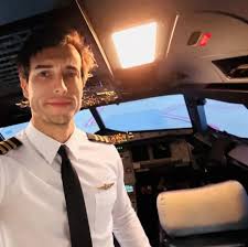 Flight Instructor Jumps Out Of Plane