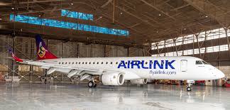 The new south african airline prepares to overpower the domestic services while operating three airbus 320 aircraft to two destinations. South Africa S Airlink Underlines Independence With New Livery News Flight Global