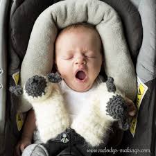 Lamb Car Seat Strap Covers Guest Pattern By Melody S Makings Car Seat Strap Covers Crochet Baby Clothes Crochet Baby