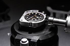 Seahorse 1000m dive watch,big size 45mm automatic diver watches for men with helium valve rotating bezel sapphire extension. Inside The Tudor Watch Factory British Gq British Gq