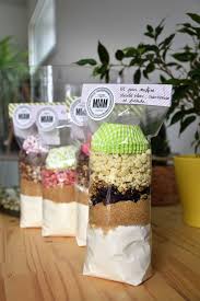 Cadeaux Kit Pour Muffins Tuto Inside En 2020 Cadeau Diy Cadeau Noel Fait Maison