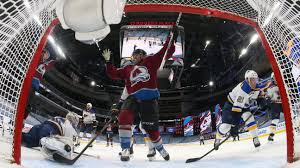 Estatísticas da carreira (partidas jogadas, golos, assistências) e o historial das transferências. Nazem Kadri Barely Beats Buzzer To Give Avs Win Over Blues