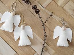 Engel Basteln 80 Ideen Fur Kreativen Christbaumschmuck Und Nette Weihnachtsgeschenke Weihnachtsengel Basteln Engel Basteln Weihnachtsengel