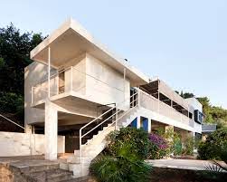 E.1027 is committed to making its website accessible to all people, including individuals with disabilities. Villa E 1027 Koelnarchitektur De