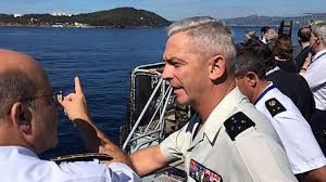 Orange avec media services, publié le dimanche 13 juin 2021 à 15h40. Tribunes De Militaires Le Chef D Etat Major Des Armees Rappelle Ses Troupes A L Ordre