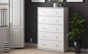The three lower drawers are extra deep for extra storage. Amazon Com Pemberly Row Contemporary Style Tall 5 Drawer Chest In White Furniture Decor