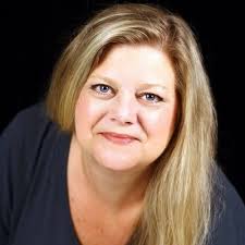 Leslie Dellinger (@lgdellinger)