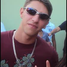 Nathan Prado's Instagram, Twitter & Facebook