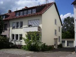 Ob sie letztendlich ein haus kaufen oder bauen, hängt auch von ihrem geldbeutel ab, ein einfamilienhaus in saarlouis belegt im preis immer noch den ersten platz, gefolgt vom reihenhaus. Neu Renovierte Eigentumswohnung