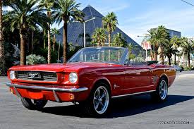 Add that distinctive look to your wedding, with a classic or antique coach from vintage car rentals. Classic Car Rental Los Angeles Rent Classic Car In La Ca