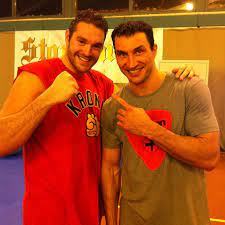 Young fury was named tyson after former undisputed champion, mike tyson. Nice Photo Of A Young Tyson Fury With Wladamir Klitschko In Happier Times Boxing