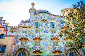 Casa Batllo Barcelona Spain Unique Buildings Architecture Colourful Buildings Casa Batllo