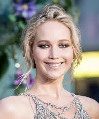 Jennifer Lawrence Annoys Flight With Eagles Chant