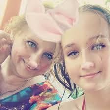 Connie Epperson's Instagram, Twitter & Facebook