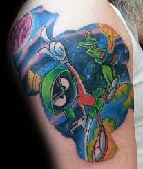 It looks like you're using artstation from great britain. 40 Marvin Die Martian Tattoo Designs Fur Manner Cartoon Tinte Ideen Cartoon Designs Manner Martian Marvin Tattoo Tinte