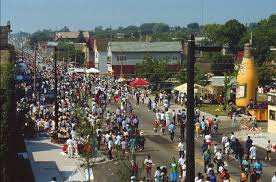 What is the history behind juneteenth? 43zyvbprwojkqm