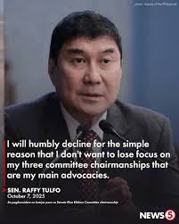 TATANGGIHAN ANG SENATE BLUE RIBBON CHAIRMANSHIP Bagaman "flattered" si Sen.  Raffy Tulfo na kabilang siya sa kinokonsiderang posibleng umupo bilang  bagong chairperson ng Senate Blue Ribbon Committee, sinabi niyang  tatatanggihan niya ang