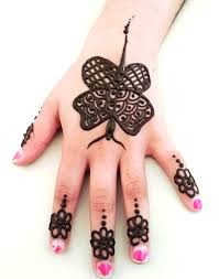 Bold Butterfly Mehndi Design For Kids In 2020 Mehndi Designs For Kids Mehndi Designs For Hands Mehndi Designs For Fingers