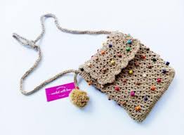 Dompet kulit sapi cantik warna coklat, merah, biru, hitam, hijau rp75.000. 20 Model Tas Rajut Cantik Untuk Berbagai Kesempatan Terbaru 2021 Bestmagz