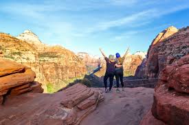 Stop at the last bend of the switchbacks (3rd bend) while driving up the mountain to spot the great arch of zion. Canyon Overlook Trail Easy Hike In Zion National Park