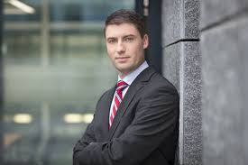 Im prinzip sind hedgefonds nichts anderes als alternative geldanlagen. Meet The Rising Stars Of Asset Management 2017