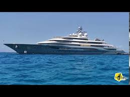 Jeff bezos superyacht, the flying fox, photo: Mega Yacht Flying Fox Was Built In 2019 By Lurssen 446 2 136m Jeff Bezos Yacht Youtube