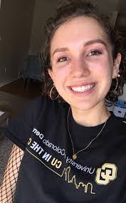 Elizabeth Vossler's Instagram, Twitter & Facebook