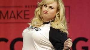 Leni klum, tochter von heidi klum, arbeitet als model. Pitch Perfect Star Rebel Wilson So Viele Pfunde Sind Bereits Gepurzelt Stern De