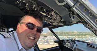 Airline pilot lands a music album during lockdown