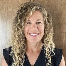 Helena Fagan's Instagram, Twitter & Facebook