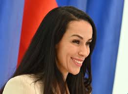 Tina Gaber's Instagram, Twitter & Facebook