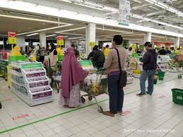Apalagi kaum ibu yang selalu harus siap dan pintar mengelola keuangan untuk keperluan rumah tangga. Keamanan Dan Kenyamanan Berbelanja Untuk Lansia Di Hero Supermarket Dan Giant Saat Wabah Covid 19