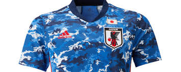 日本代表として国際大会に初めて参加した東大サッカー部のユニフォームが青色だったから 276 風吹けば名無し 2021/05/29(土) 19:10:14.50 id:fbh/qx6n0niku お前らの服装なんか秋葉原によくいるきっしょい服きてるのになんでお前らキレる立場なの？ æ—¥æœ¬ä»£è¡¨ æ–°ãƒ¦ãƒ‹ãƒ•ã‚©ãƒ¼ãƒ ç™ºè¡¨ è¿·å½© ã„ãˆ ç©ºæŸ„ã§ã™ æ—¥æœ¬æ™´ã‚Œã‚¤ãƒ¡ãƒ¼ã‚¸ã®ãƒ‡ã‚¶ã‚¤ãƒ³ã«