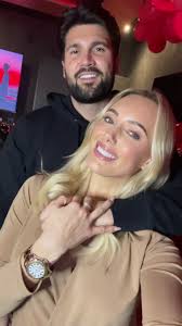 Come spend Valentine’s with us ❤️ @Dan Edgar #valentinesday #couple