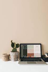 Desktop Wallpaper Organizer With 2020 2021 Calendar Minimalist Desktop Back Desktop Wallpaper Organizer Minimalist Desktop Wallpaper Desktop Wallpaper Macbook
