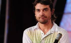 Qué lo hace sufrir a Peter Alfonso?