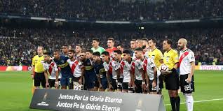 #libertadoresxfox | el 'pipa' recibió un pase magnífico por parte de nández y con mucha clase lionel messi ya está en el estadio para ver el el clásico. Real Madrid Inedito Video Que Publico Sobre La Final De Libertadores Boca Vs River Copa Libertadores Futbolred