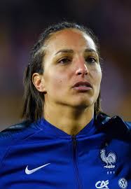 137 caps 🆚 9 caps 32 years old 🆚...